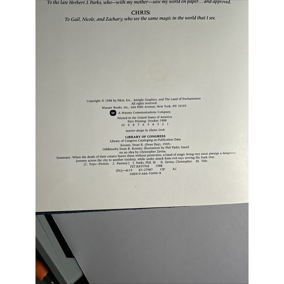 Oddkins: A Fable for All Ages by Dean R. Koontz Illustrated Phil Parks Hardback - Picture 8 of 9